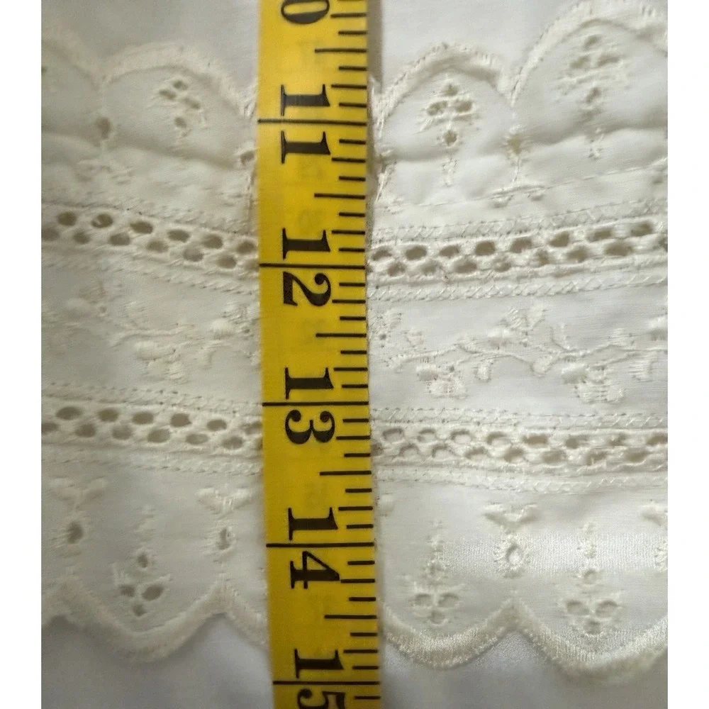 Vtg Twin Bedskirt Ruffle Eyelet Lace Embroidered Cream Cottage Farmhouse Flaws